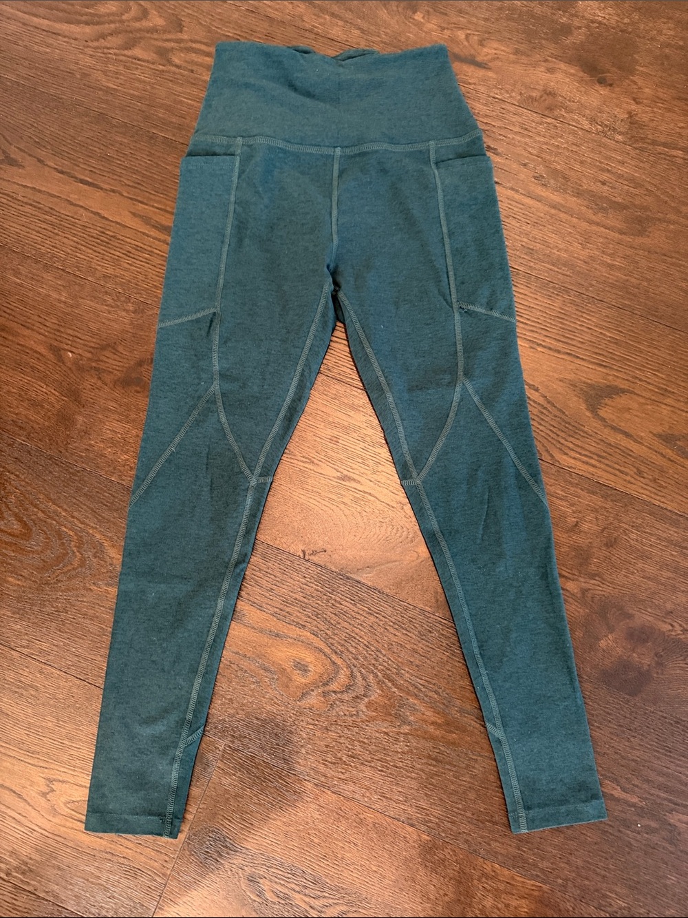 Beyond Yoga Green High-Waist Leggings with Pockets Size M